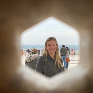 Meet your Posher, Lauren